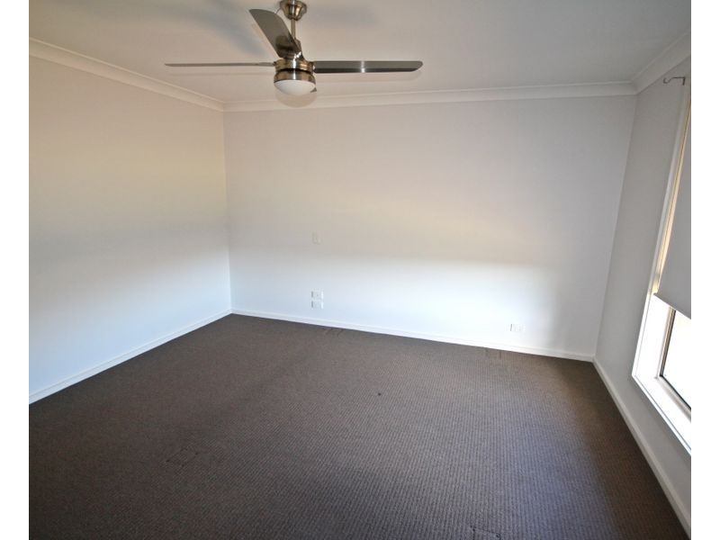 8 Dixon Circuit, Muswellbrook NSW 2333