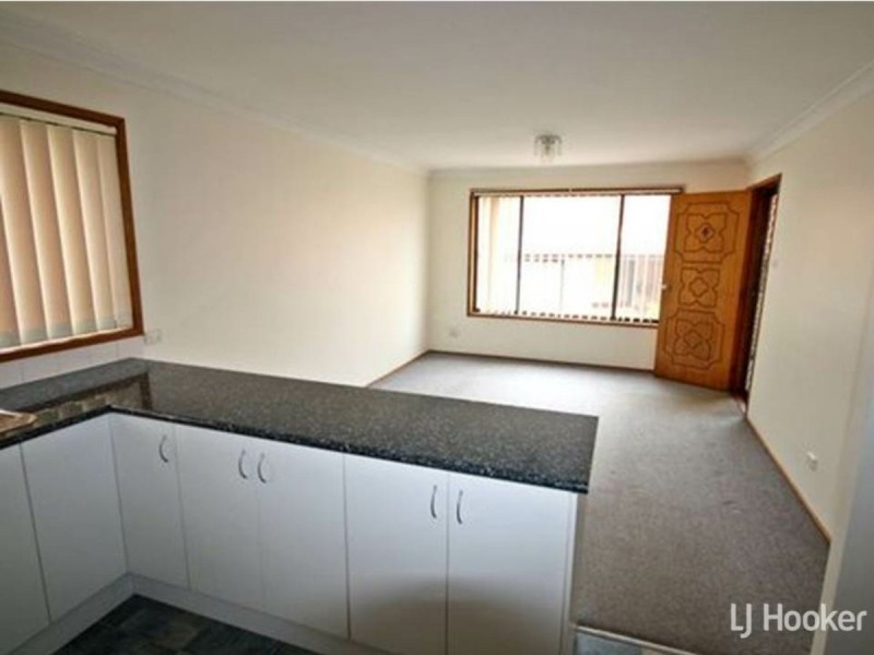 4/9 Joan Street, Scone NSW 2337