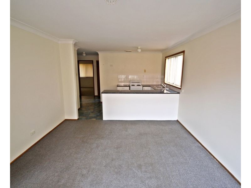 4/9 Joan Street, Scone NSW 2337
