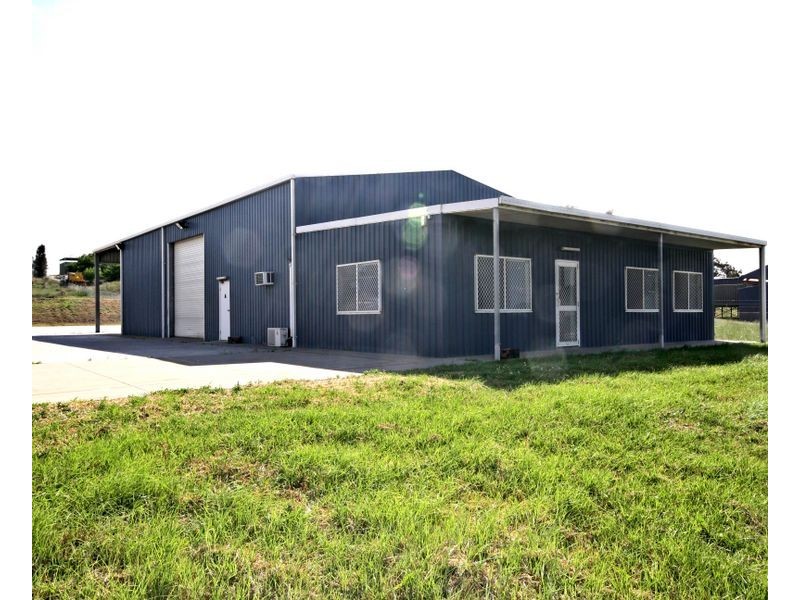 6 Strathmore Road, Muswellbrook NSW 2333