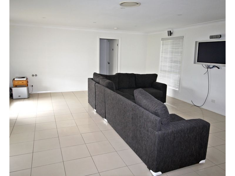 14 Wilson Street, Muswellbrook NSW 2333