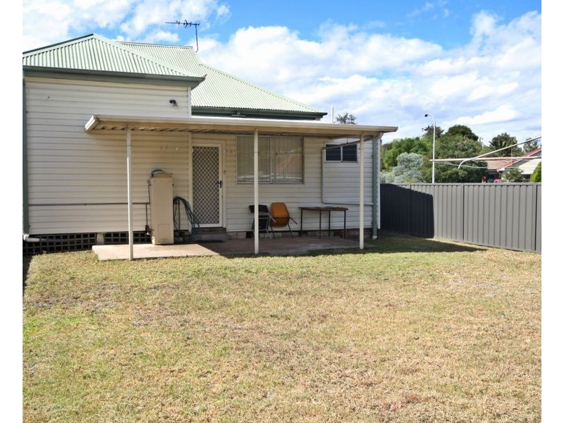 16 Haydon Street, Muswellbrook NSW 2333