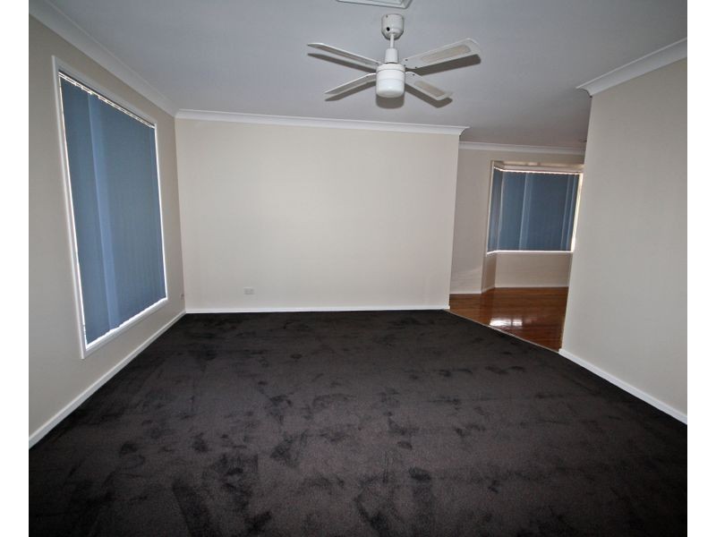16 Edinglassie Drive, Muswellbrook NSW 2333