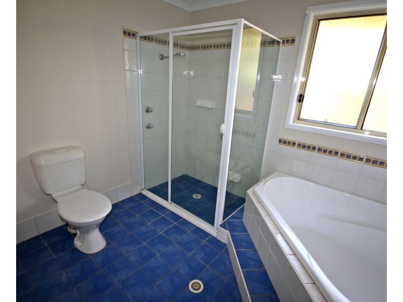 16 Edinglassie Drive, Muswellbrook NSW 2333