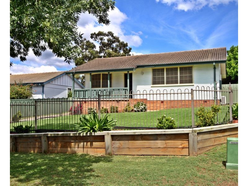 67 Tobruk Avenue, Muswellbrook NSW 2333