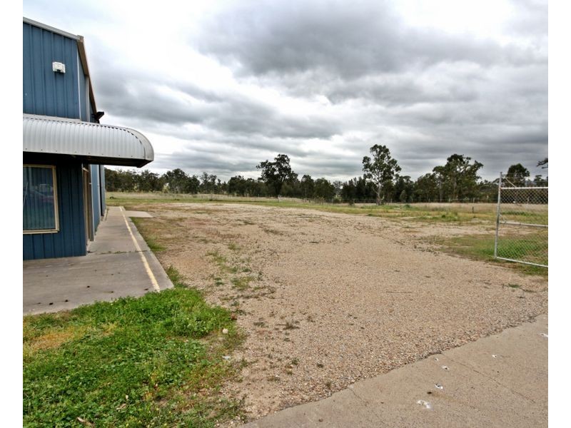 21 Blakefield Road, Muswellbrook NSW 2333