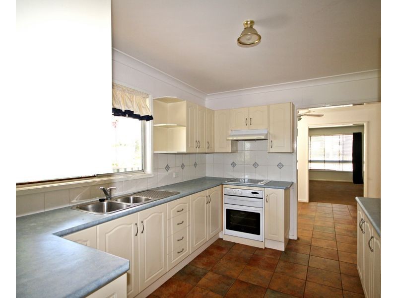 32 Brecht Street, Muswellbrook NSW 2333