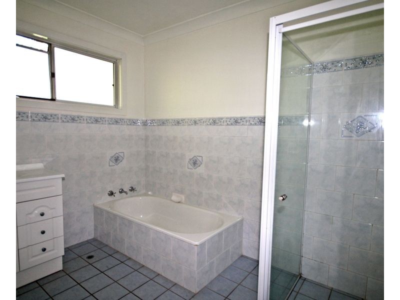 32 Brecht Street, Muswellbrook NSW 2333