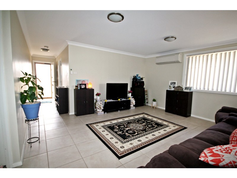 1/28 Finnegan Crescent, Muswellbrook NSW 2333