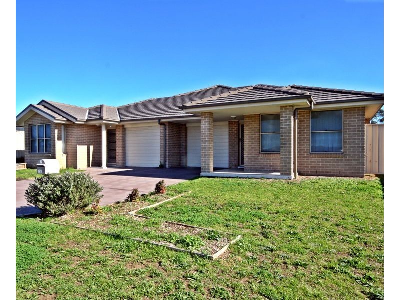 1/28 Finnegan Crescent, Muswellbrook NSW 2333