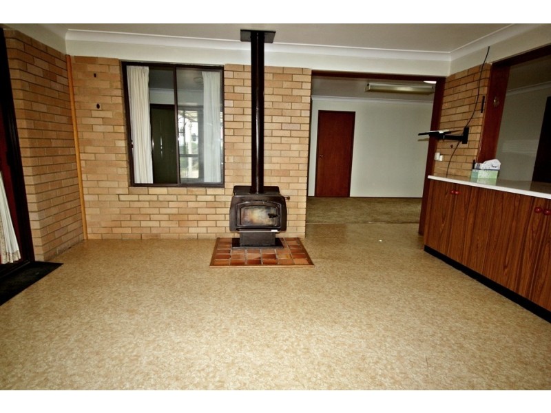 88 Perth Street, Aberdeen NSW 2336