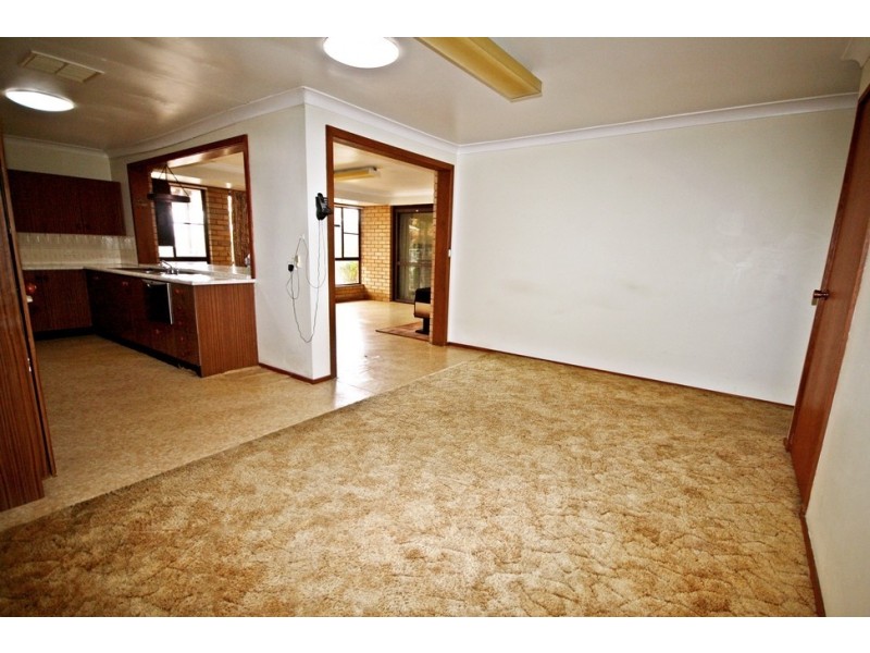 88 Perth Street, Aberdeen NSW 2336