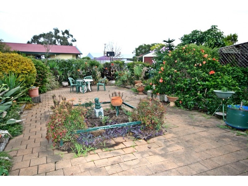 88 Perth Street, Aberdeen NSW 2336