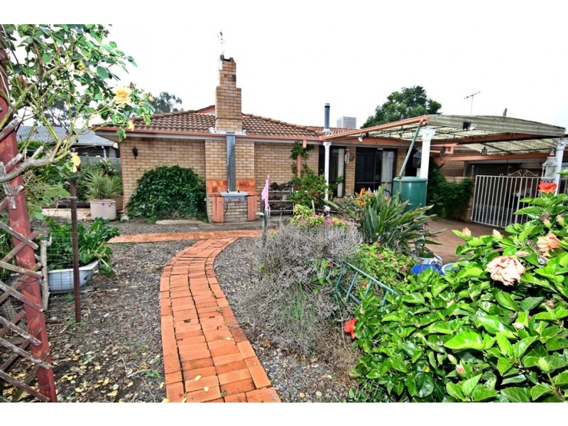 88 Perth Street, Aberdeen NSW 2336