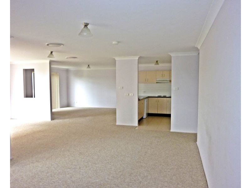 6 Jenkins Street, Muswellbrook NSW 2333