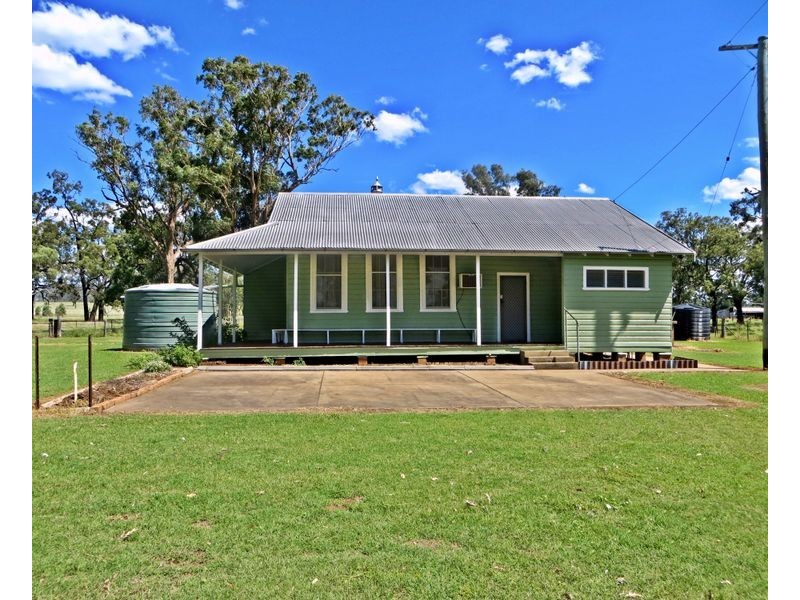 1 Manobolai School House, Muswellbrook NSW 2333