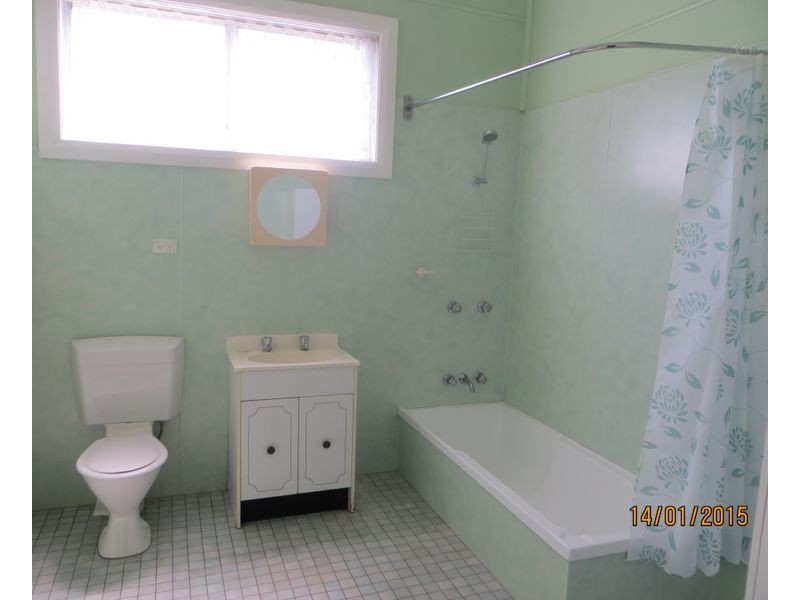 1 Manobolai School House, Muswellbrook NSW 2333