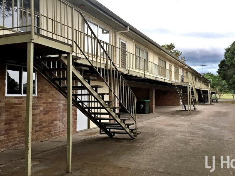 2/39 Scott Street, Muswellbrook NSW 2333