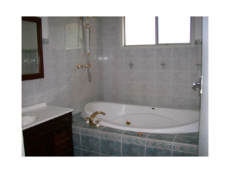 11 Donaldson Street, Muswellbrook NSW 2333