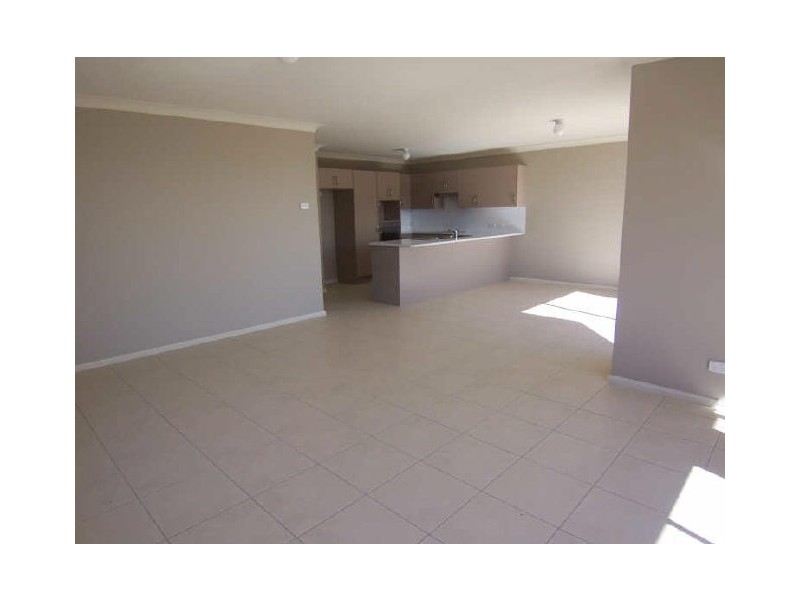 1/17 Skellatar Stock Route, Muswellbrook NSW 2333