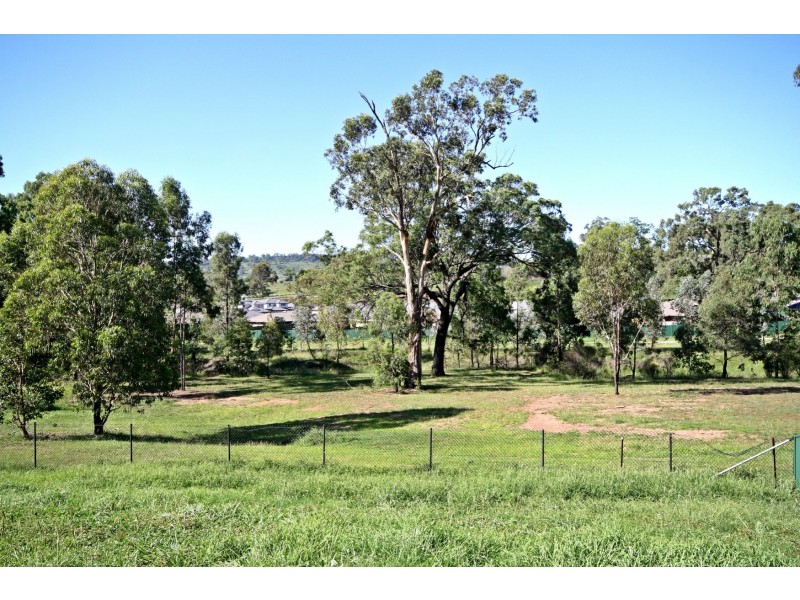 16 Bimbadeen Drive, Muswellbrook NSW 2333