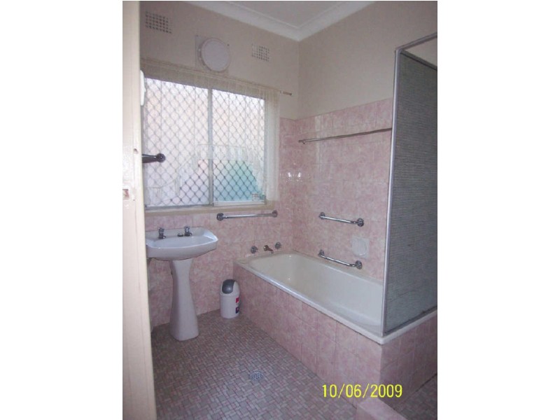 10 Thompson Street, Muswellbrook NSW 2333