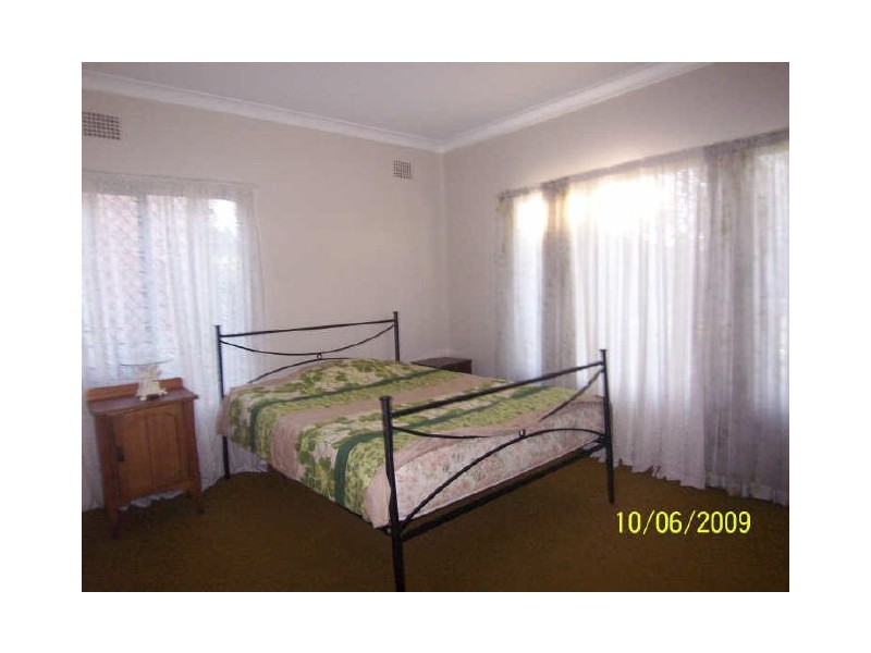 10 Thompson Street, Muswellbrook NSW 2333