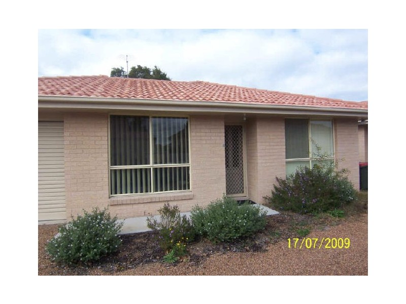 2/3 Acacia Drive, Muswellbrook NSW 2333