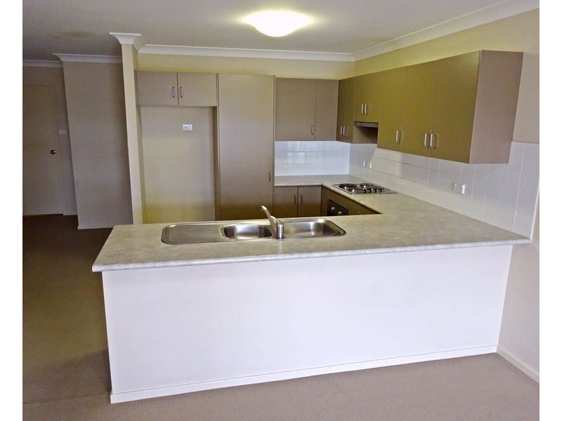 5/22-33 Eveleigh Court, Scone NSW 2337