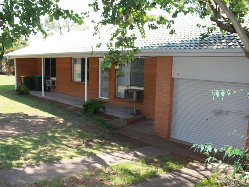 39 Adams Street, Muswellbrook NSW 2333