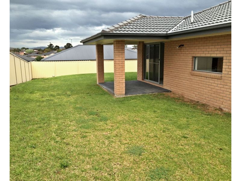 3 Finnegan Crescent, Muswellbrook NSW 2333