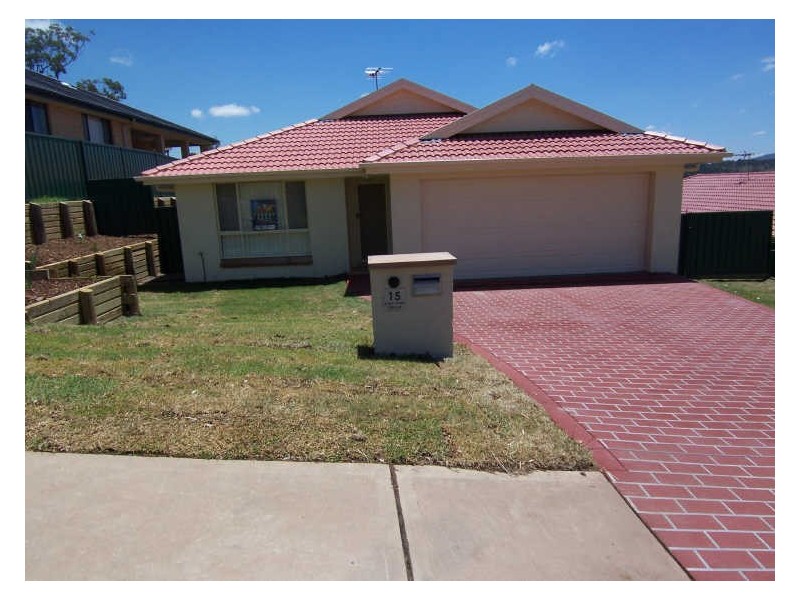 15 John Howe Circuit, Muswellbrook NSW 2333