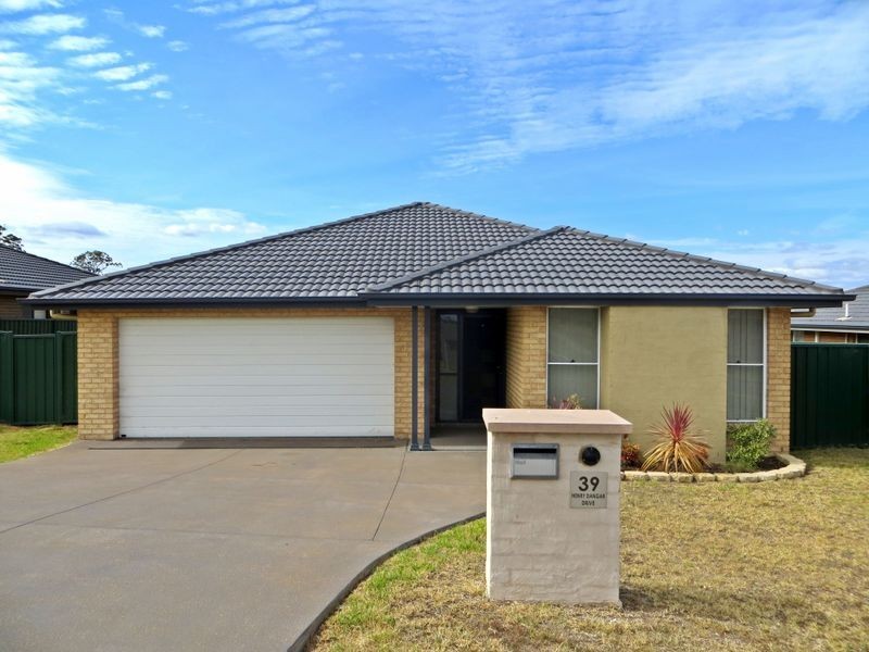 39 Henry Dangar Drive, Muswellbrook NSW 2333