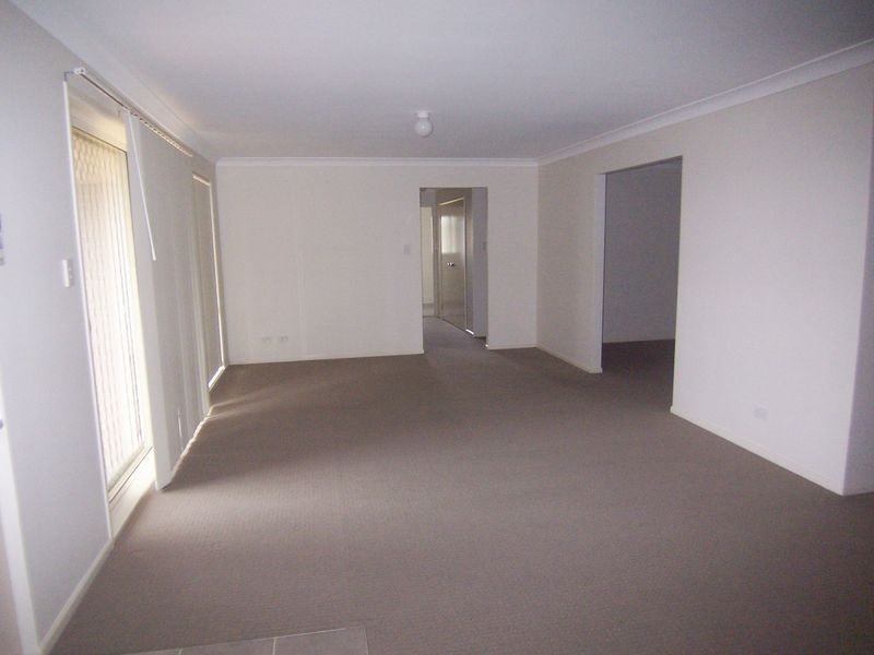 14 Lou Fisher Place, Muswellbrook NSW 2333