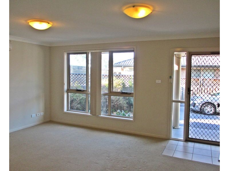 13/22-33 Eveleigh Court, Scone NSW 2337