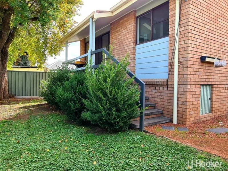11/63 Ford Street, Muswellbrook NSW 2333