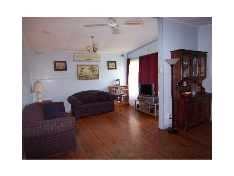 1B Main Street, Scone NSW 2337