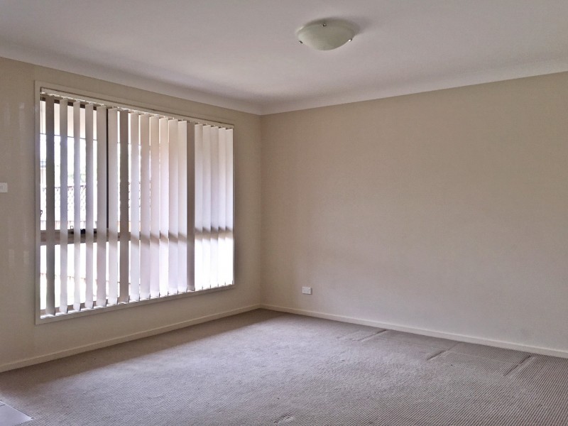 2/22-33 Eveleigh Court, Scone NSW 2337