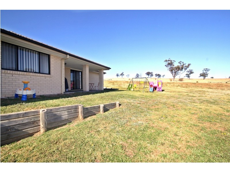 36 Chivers Circuit, Muswellbrook NSW 2333