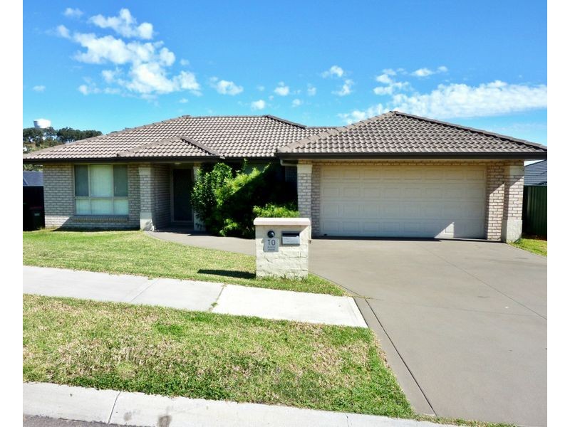 10 Black Street, Muswellbrook NSW 2333