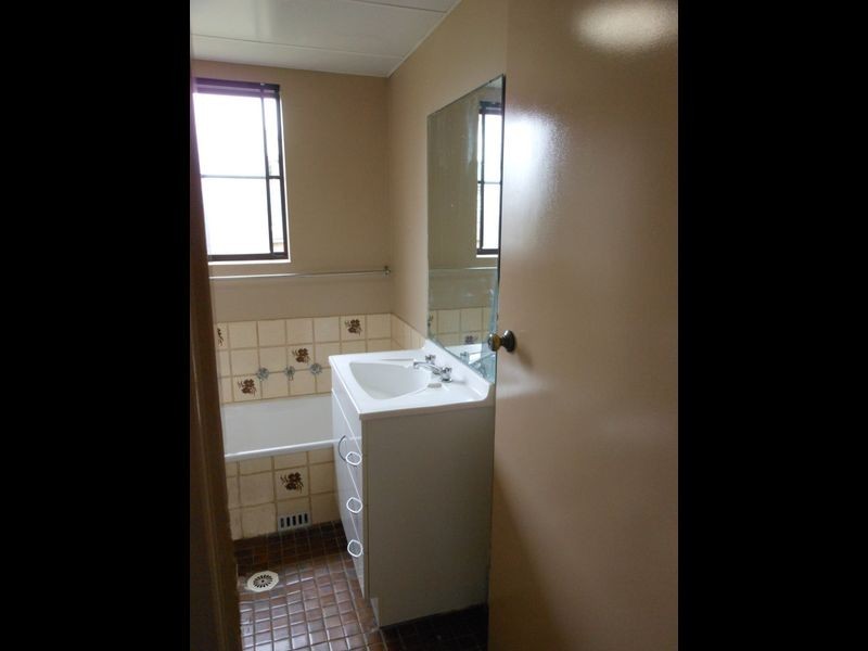 17/2 Skellatar Street, Muswellbrook NSW 2333