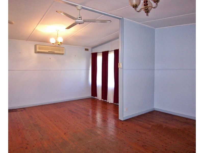 159 Macqueen Street, Aberdeen NSW 2336