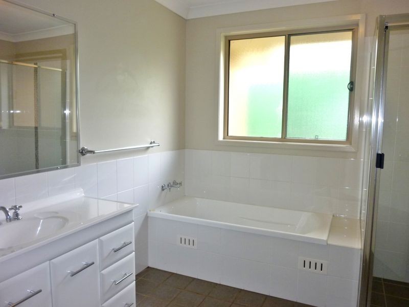 16 Mussel Street, Muswellbrook NSW 2333