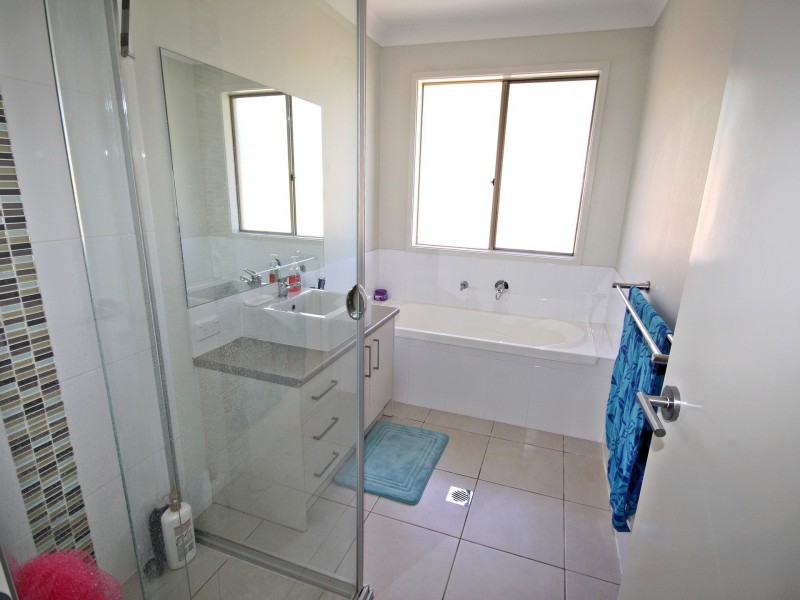 14 Chivers Circuit, Muswellbrook NSW 2333