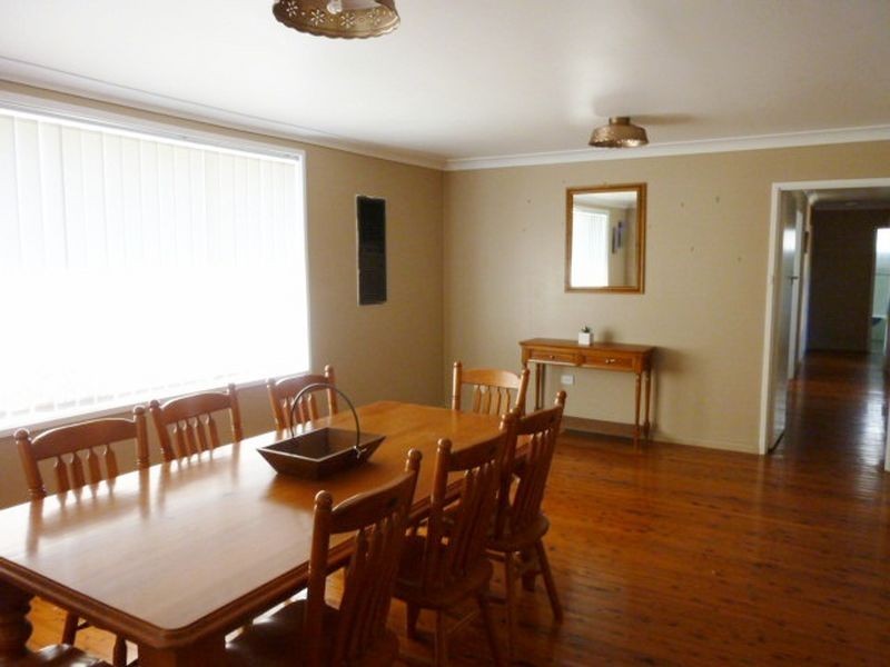 2 Midanga Avenue, Muswellbrook NSW 2333