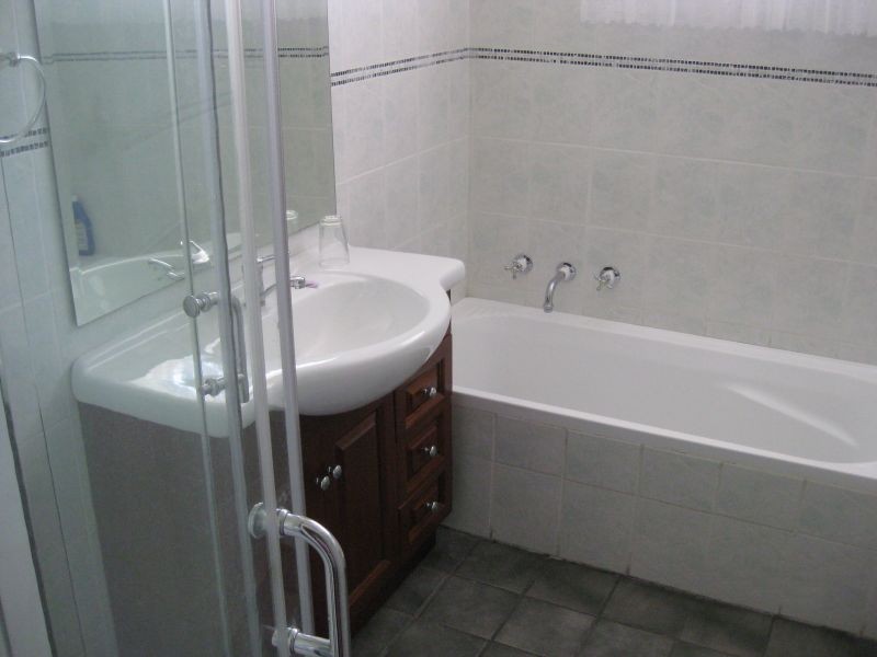 2 Midanga Avenue, Muswellbrook NSW 2333