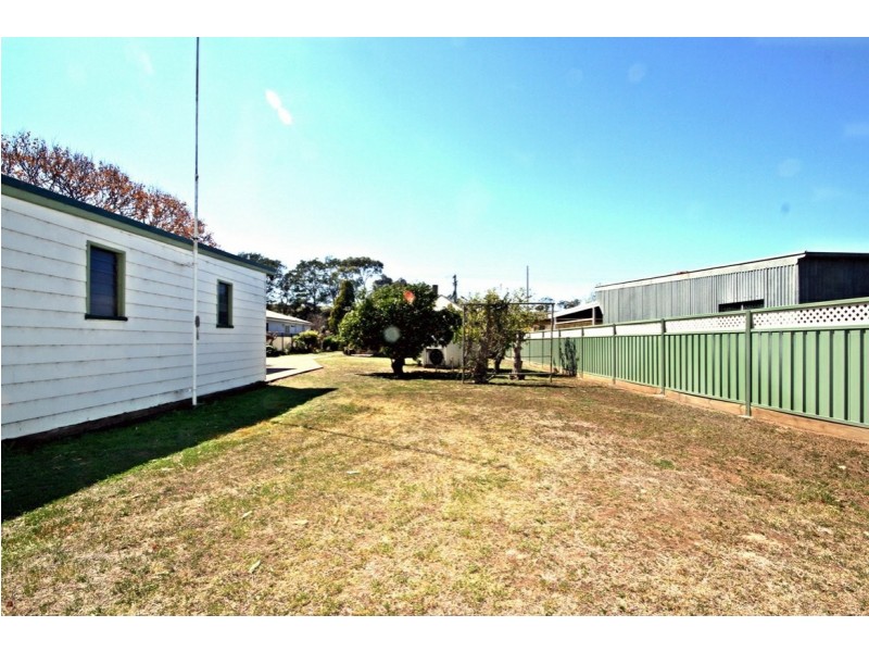 23 McAdam Street, Aberdeen NSW 2336