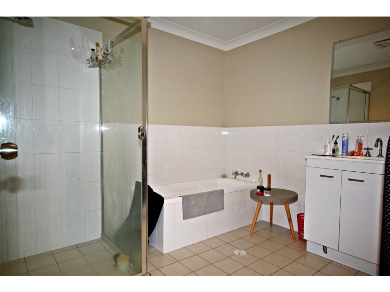 1 & 2/13 Foley Lane, Muswellbrook NSW 2333