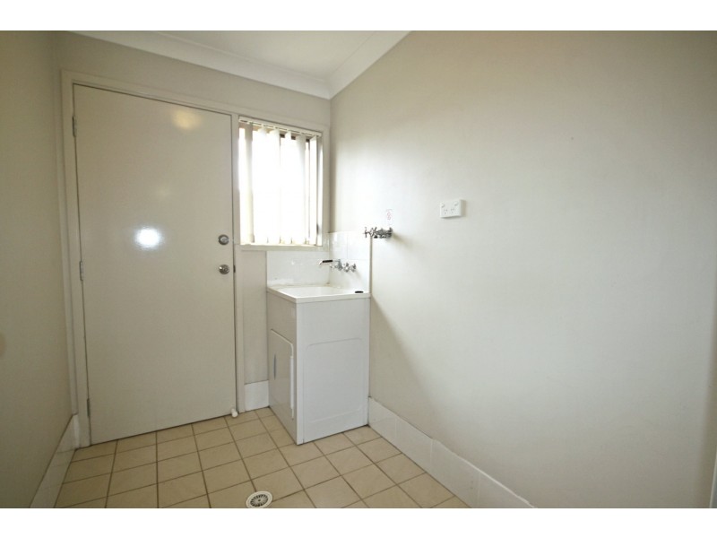 13 Belmore Street, Muswellbrook NSW 2333