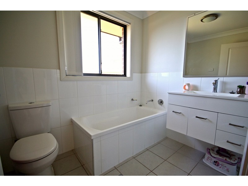 2 James Close, Muswellbrook NSW 2333